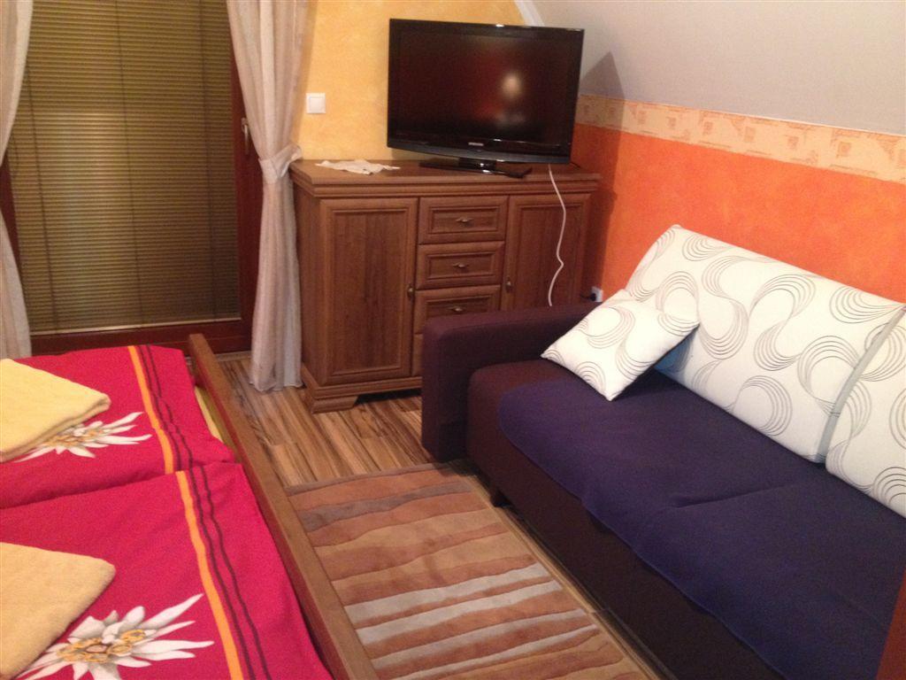 Alba Regia Pansion Egri Hotel Jahodná Стая снимка